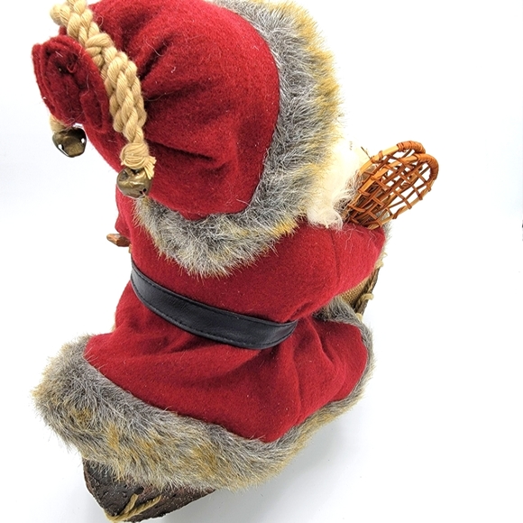 Vintage Santa Claus Figurine Riding In a Rustic Canoe w/ Presents - Picture 9 of 14